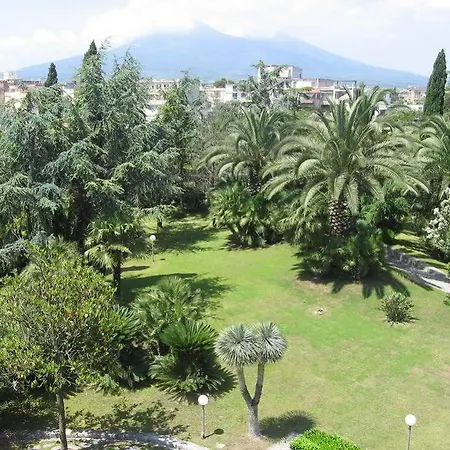 Giovanna Hotel